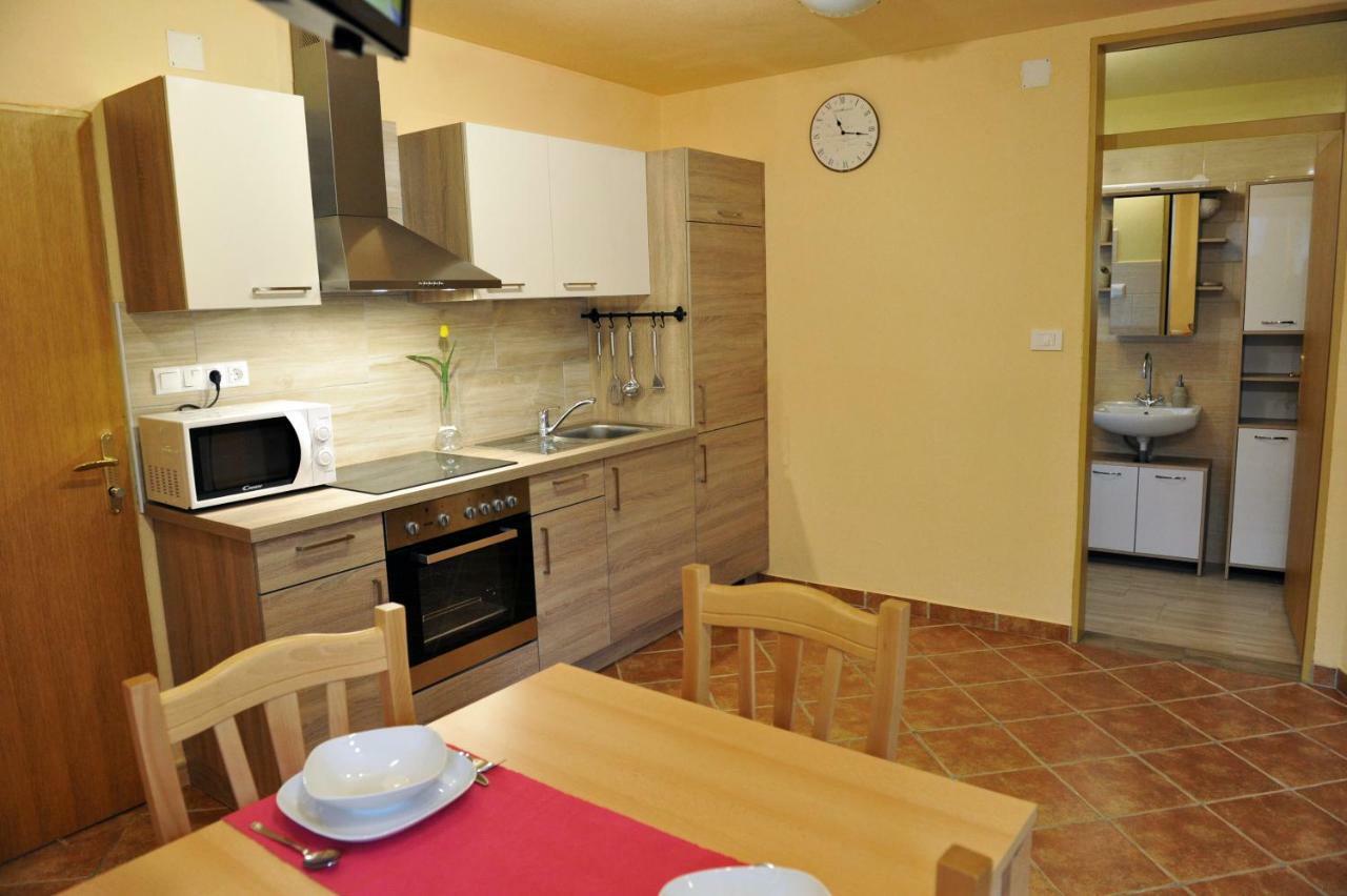 Apartma Marjetica Blejska Dobrava