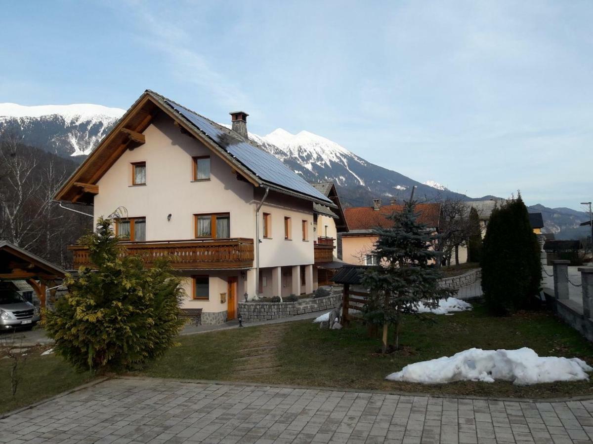Apartma Marjetica Blejska Dobrava